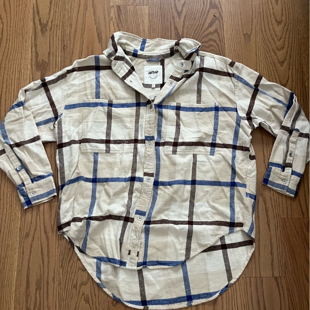 Aerie Cream and Blue Casual Button Down Shirt